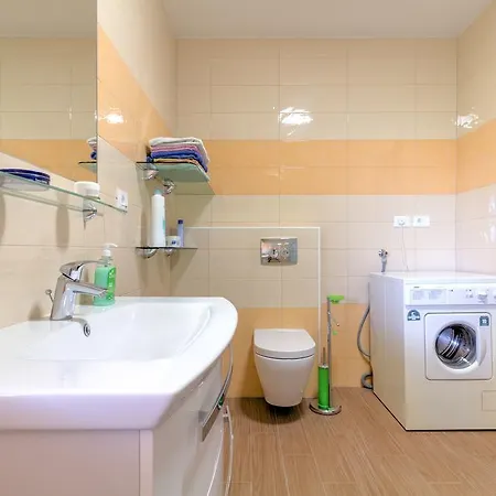 Delton Apartmán